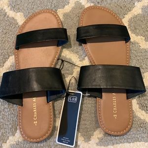 Women’s black double strap sandals NWT size 8/9